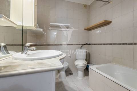 Apartamento de 3 assoalhadas e terraço em excelente localização!