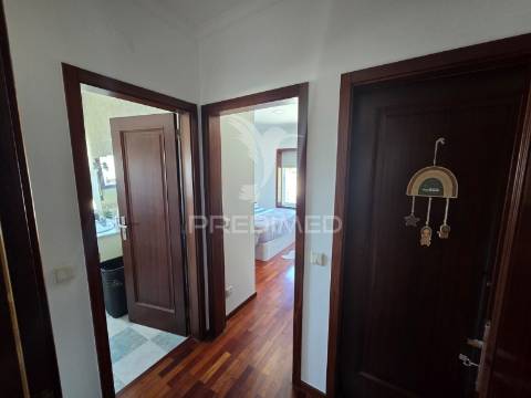 T2 nos carvalhos: o teu novo lar perto de tudo!