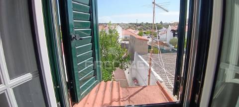 Casa geminada t2