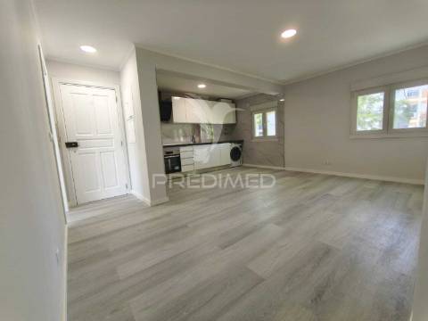 Apartamento t3 remodelado