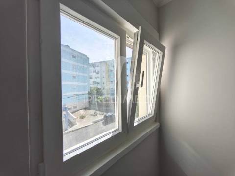 Apartamento t3 remodelado