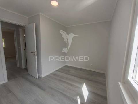Apartamento t3 remodelado