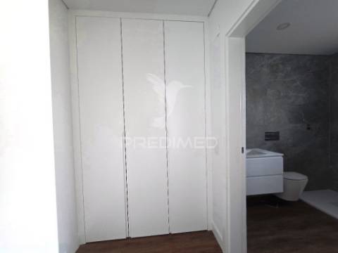 Moradia isolada t3, c/piscina e box, qta. marquesa - q. anjo