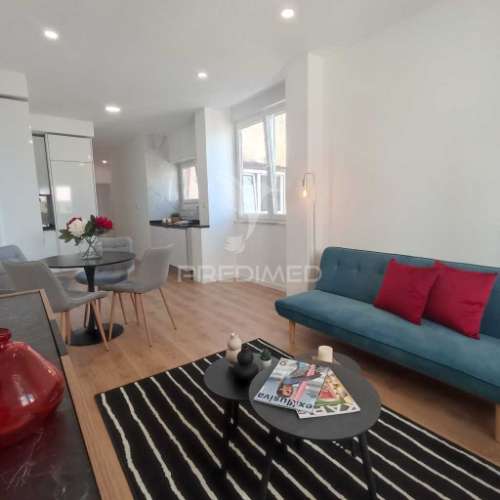Apartamento lisboa t3 benfica remodelado