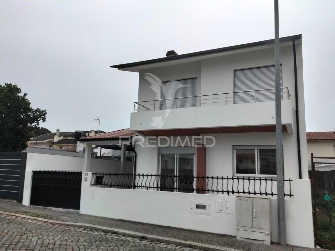 Moradia t5 independente — perto do aeroporto do porto | excelente localização e acessos