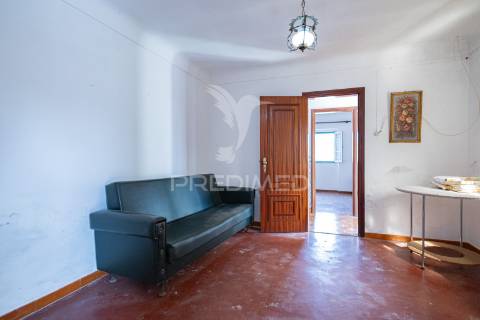 Moradia típica alentejana em mora