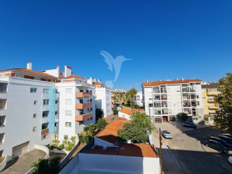 T4, elegância contemporânea a estrear no coração de cascais