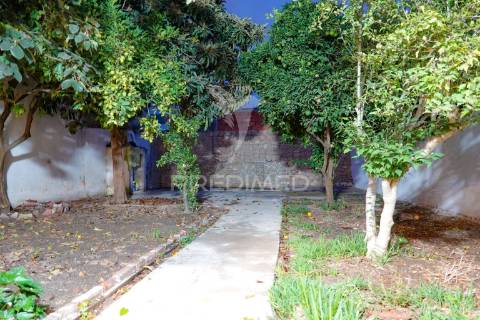 Moradia v2 remodelada, cabrito – abrantes.