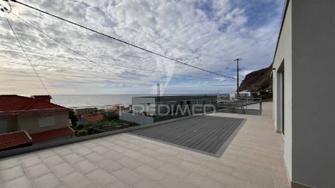 Moradia isolada t4, paúl do mar - calheta - ilha da madeira