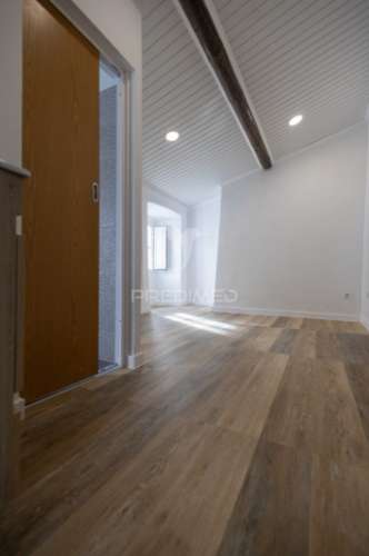 Apartamento t2 renovado na zona histórica do alandroal
