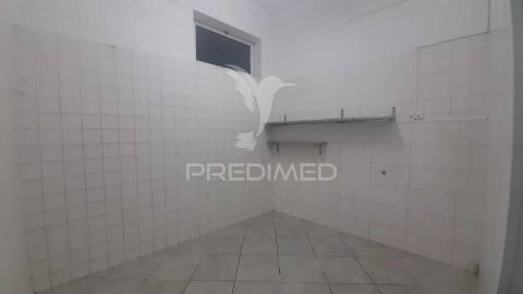 ✨ oportunidade única ✨ loja p./ comércio ou serviços de 163,50m2 ( junto à av. luisa todi ).