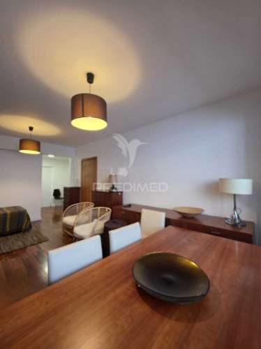 Apartamento t1 com logradouro no funchal