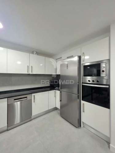 Apartamento t1 com logradouro no funchal