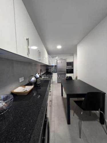 Apartamento t1 com logradouro no funchal