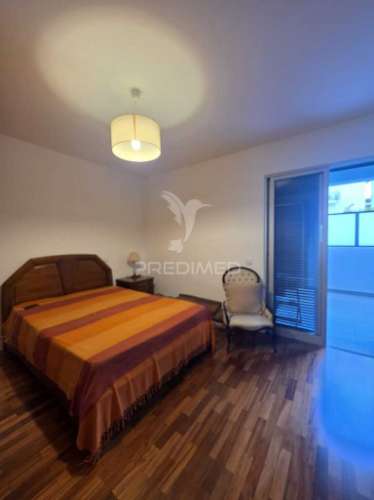 Apartamento t1 com logradouro no funchal