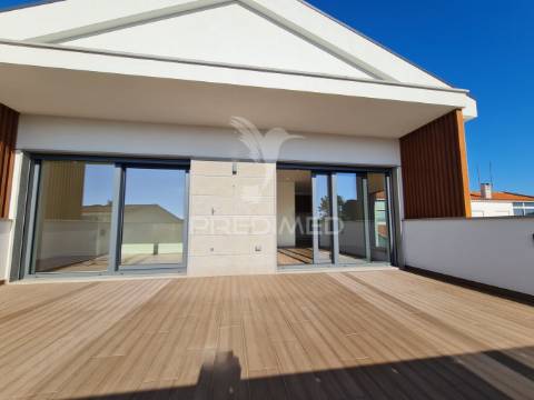 Elegância contemporânea a estrear no coração de cascais