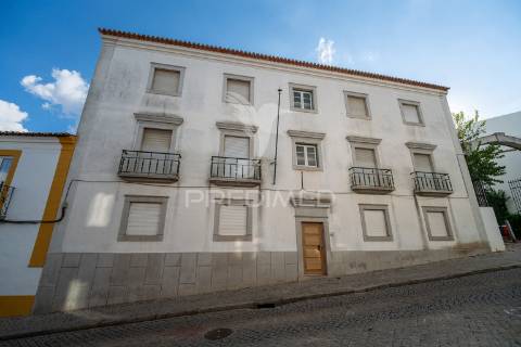 Edifício no centro histórico de évora