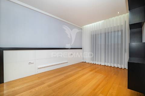 Apartamento t3 - lamaçães