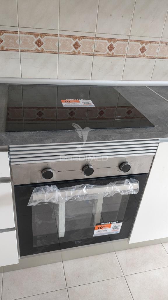 Boa localização, no concelho de sintra, apartamento t2