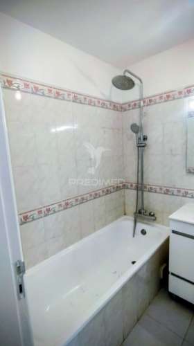 Boa localização, no concelho de sintra, apartamento t2