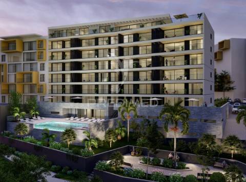 Penthouse t4 luxuoso amplo piscina privada e vista mar