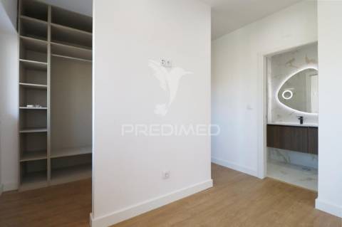 Apartamento t2 amadora com terraço
