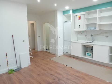 Apartamento t2 amadora com terraço