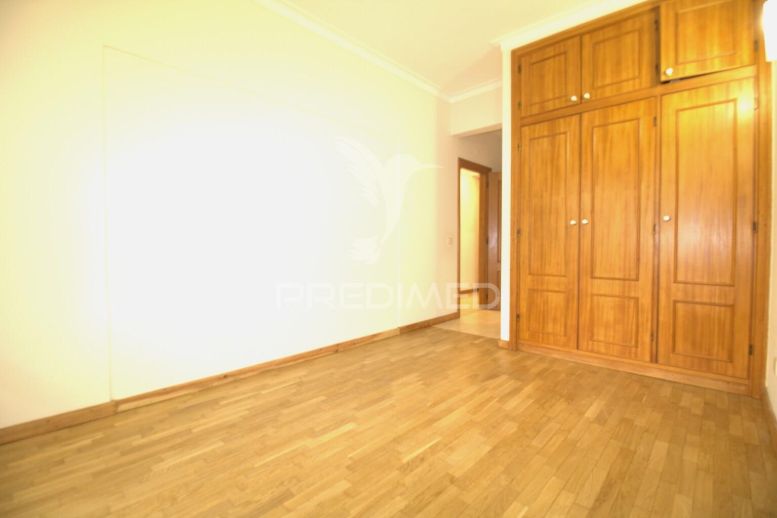 Apartamento t 3 faro