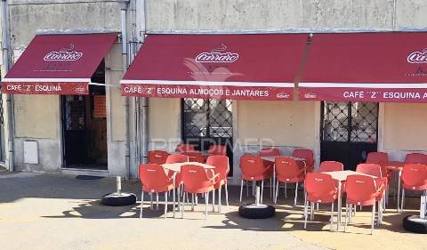 Restaurante z da esquina para trespasse