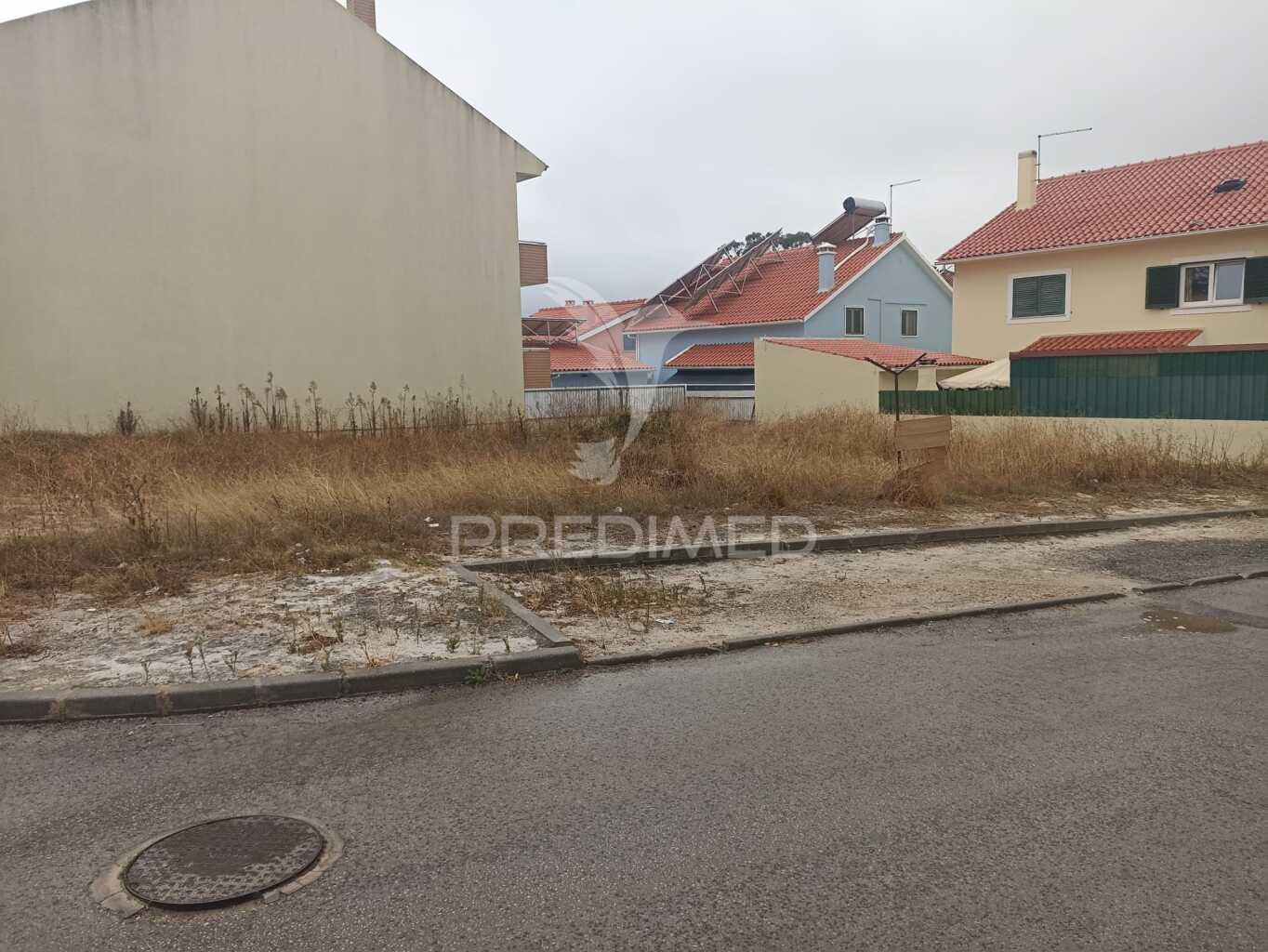 Terreno p/ construção com projeto
