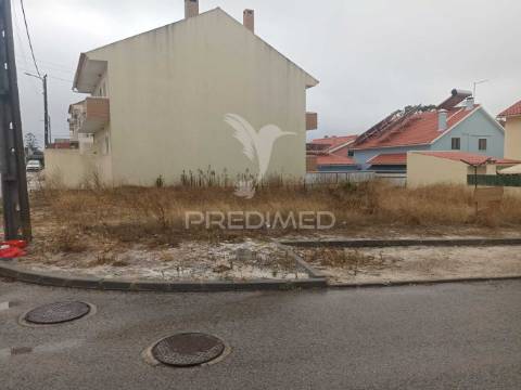Terreno p/ construção com projeto