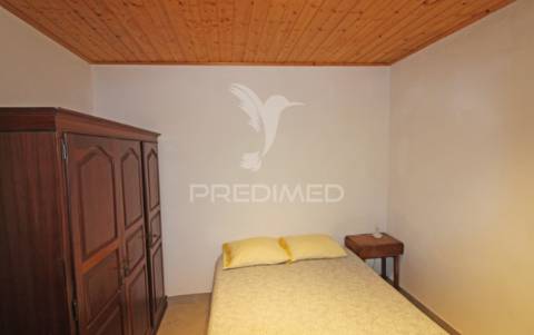 Moradia com 2 quartos e mezzanine em vale de santiago
