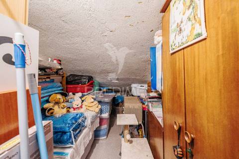 Novo preço - apartamento t2 c/garagem em agualva-cacém – oportunidade única