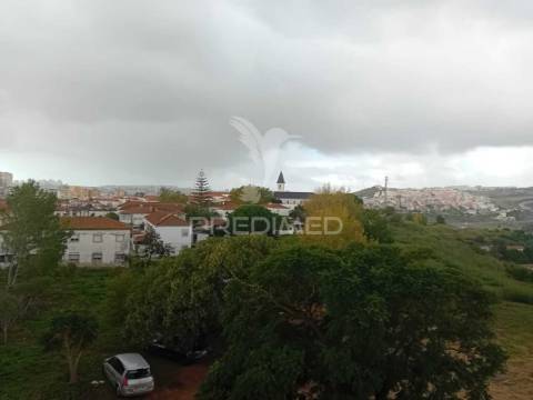 T2 remodelado com vista serra