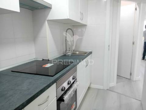 T2 remodelado com vista serra