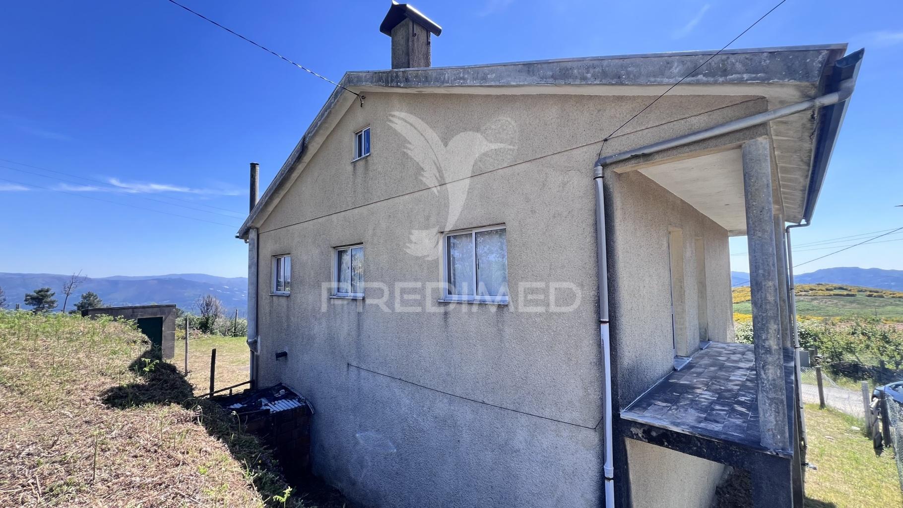 Moradia t3 individual para concluir – terreno de 1975m² com vistas deslumbrantes
