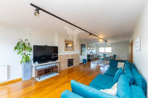 Apartamento t4 penthouse com leça palmeira