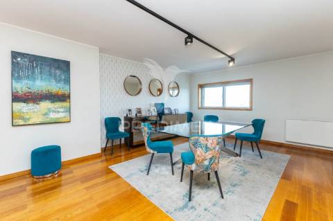 Apartamento t4 penthouse com leça palmeira