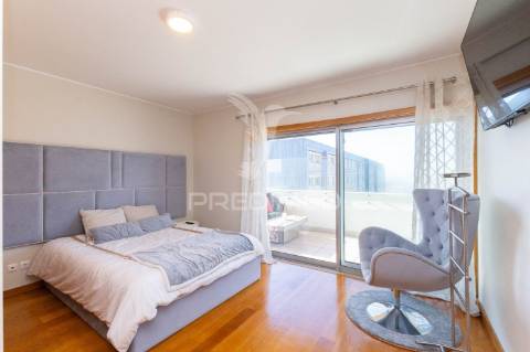 Apartamento t4 penthouse com leça palmeira