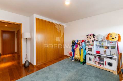 Apartamento t4 penthouse com leça palmeira