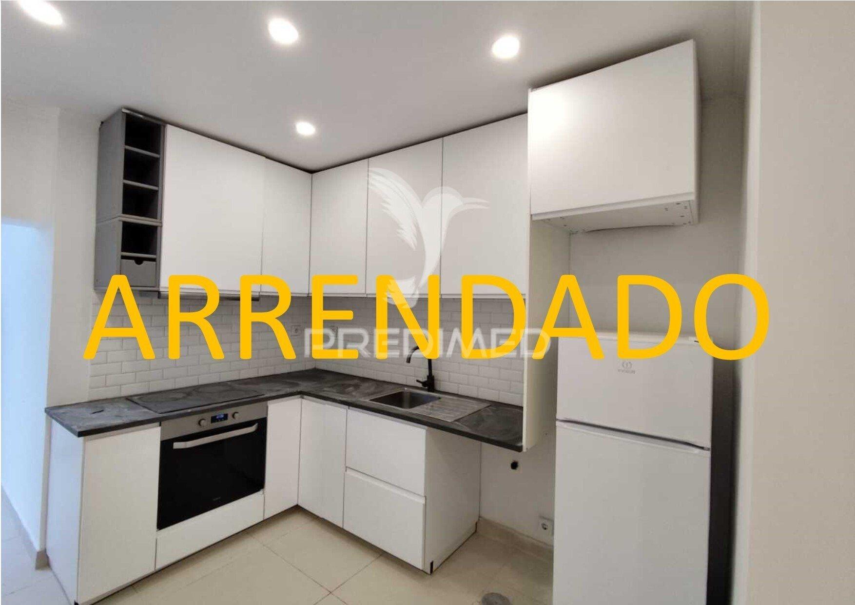 Apartamento t2 remodelado lavradio