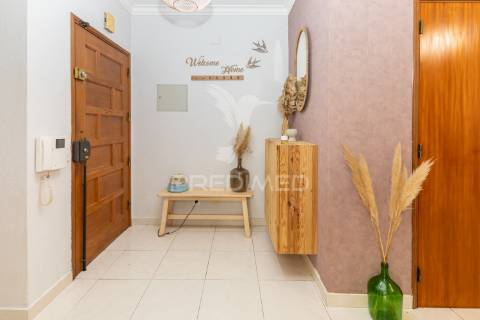 Apartamento t2 em setúbal bairro vale do cobro