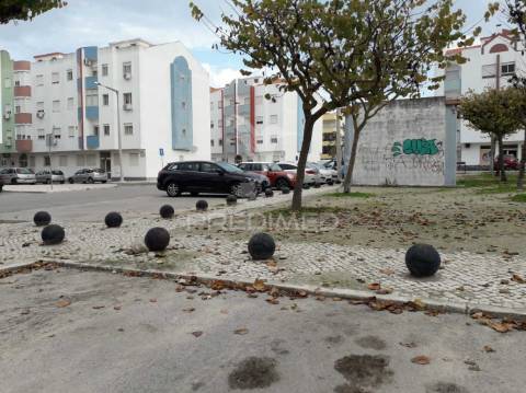 Vende se garagem 34m2  35000€