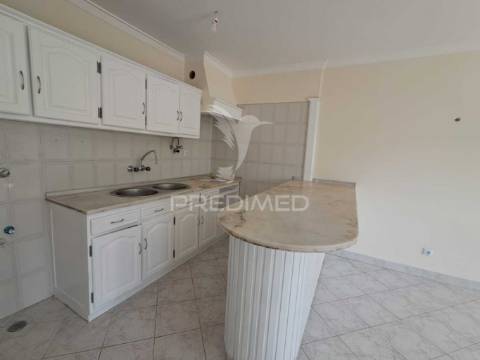 Apartamento t1 junto á praia do magoito, sintra