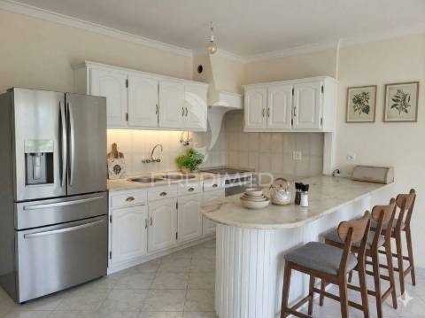 Apartamento t1 junto á praia do magoito, sintra