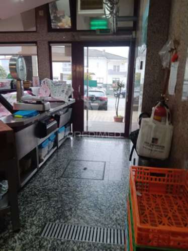 Trespasse de talho equipado em pleno funcionamento