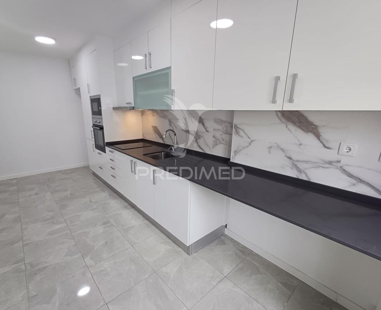 Apartamento t2 no fogueteiro