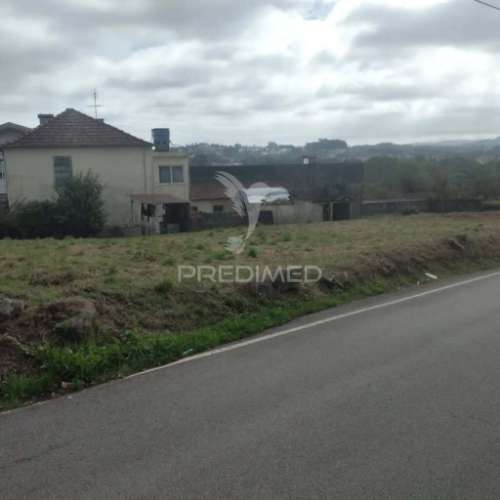 Terreno para construção em fiães – 720 m²