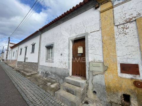 Moradia t2+1 em são miguel