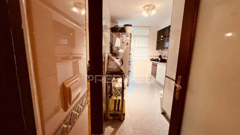 Apartamento t2 em custóias com terraço